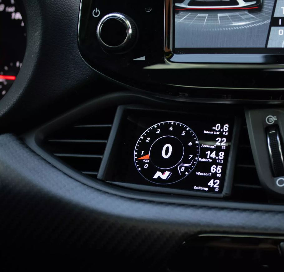 CANchecked MFD28 Gen.2 data display suitable for Hyundai i30N