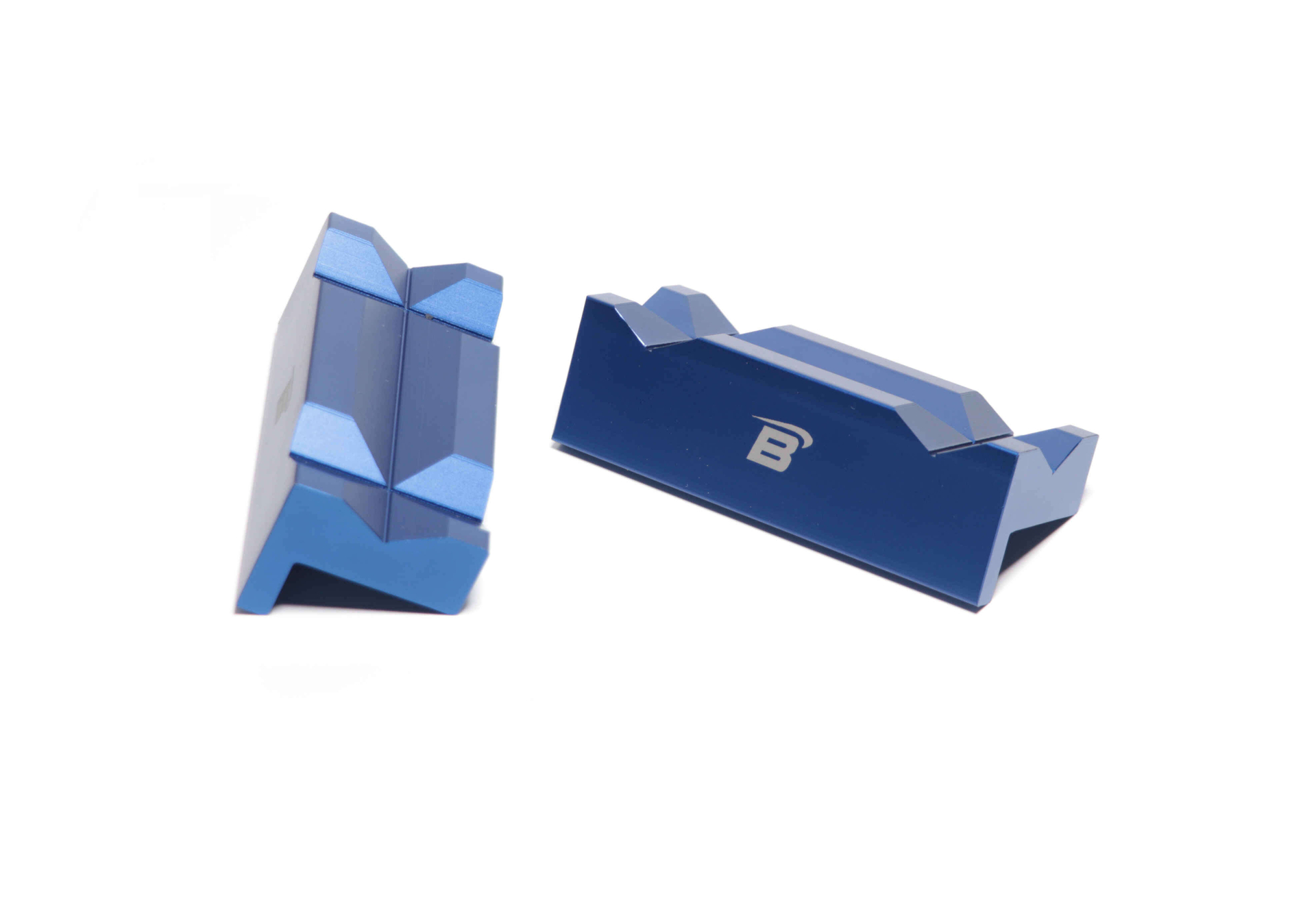 Tool for mounting the dash fittings in a vice BAR-TEK®