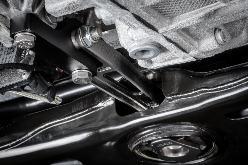 2.0L TSI EA888 Gen.3 MQB Drehmomentstütze APR