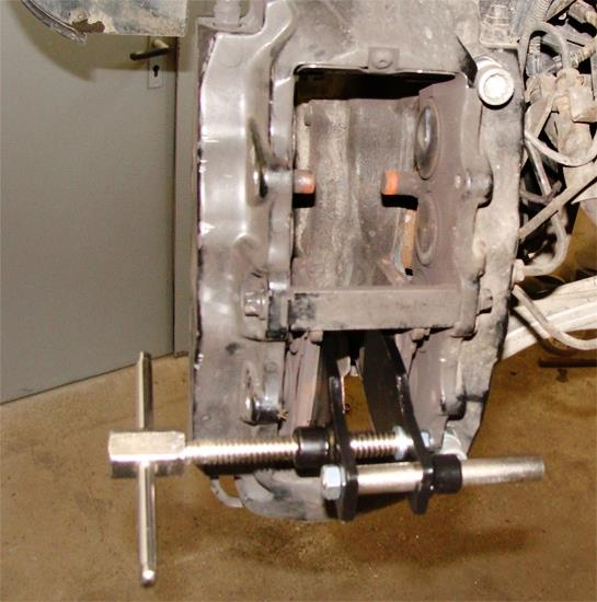 Brake piston retainer universal BAR-TEK®