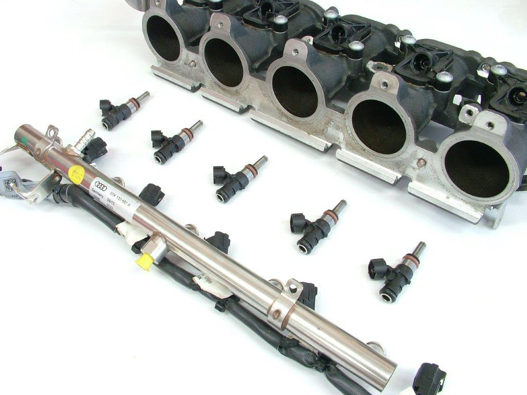 2,5L TFSI RS3 8V & TTRS kit d'injection jusqu'à 700 HP BAR-TEK®