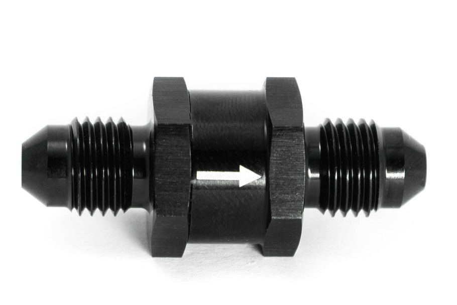 Oil filter for turbocharger inlet line Dash 4