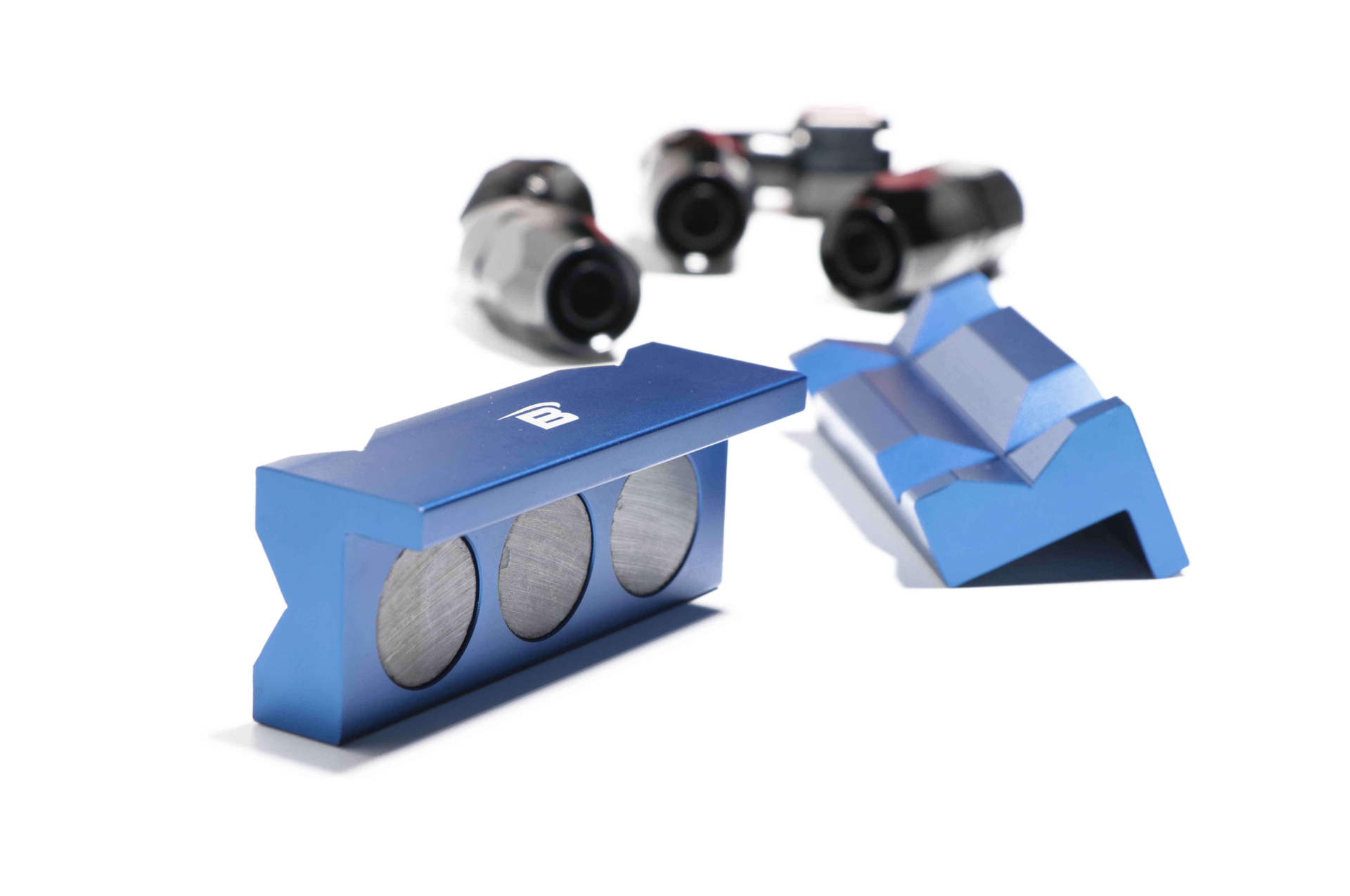 Tool for mounting the dash fittings in a vice BAR-TEK®