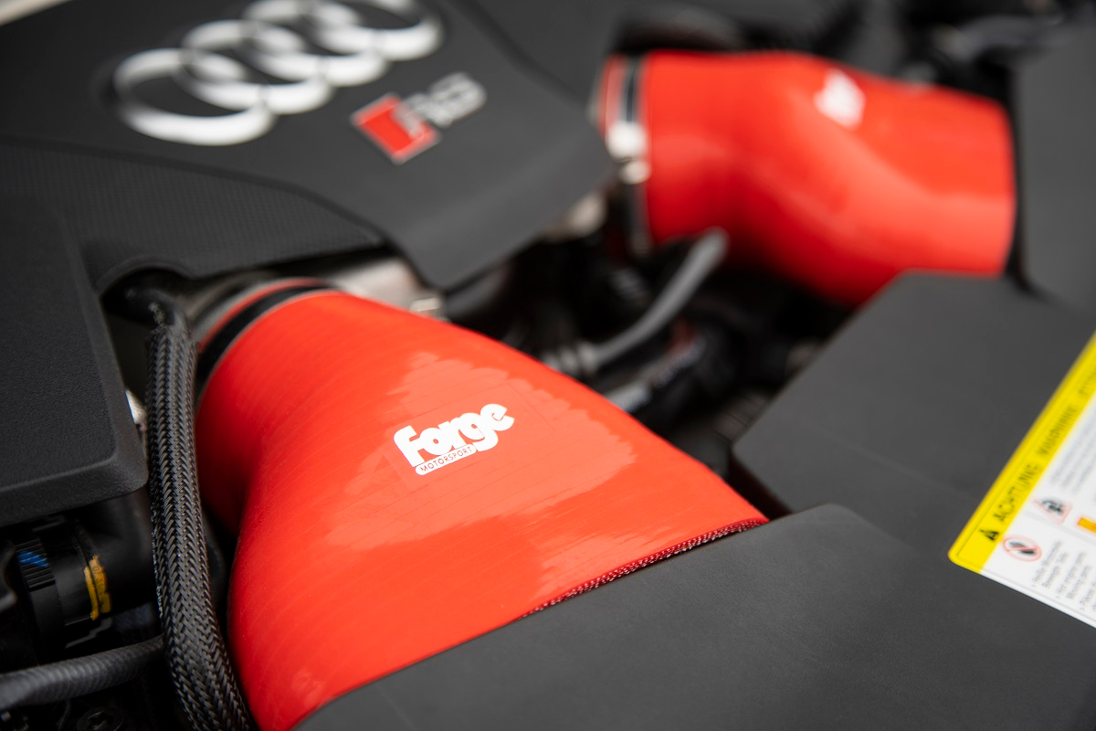 4.0L TFSI Audi RS6 C8 silicone intake hoses FORGE